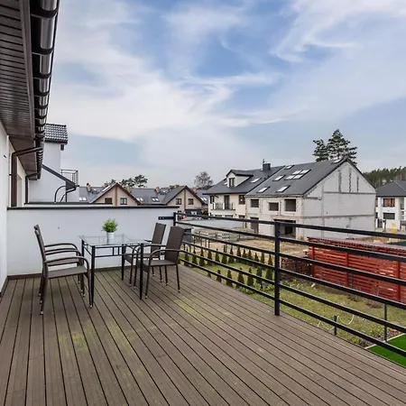 Apartment Legionow 47 By Renters *
