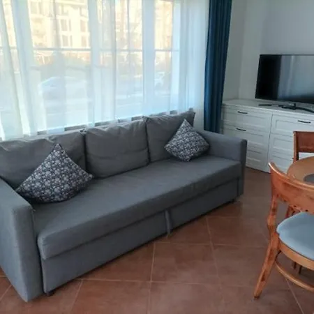 Uzdrowiskowa 7, Apartment *