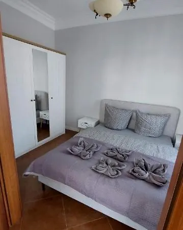 Uzdrowiskowa 7, Apartment *