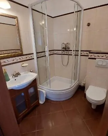 Uzdrowiskowa 7, Apartment