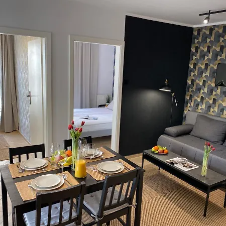 Przy Plazy Promenada Apartment