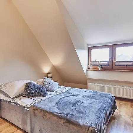 Apartament Asia