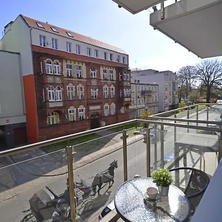 Bryza - Osiedle Kwartal Rozy Wiatrow - Centrum *