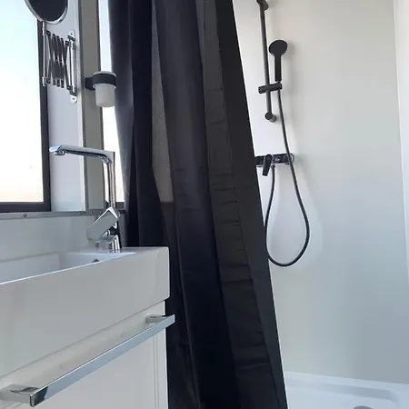 Apartment Amber Houseboat Swinoujscie