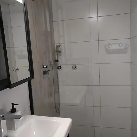 Pokoje Bumerang Homestay *