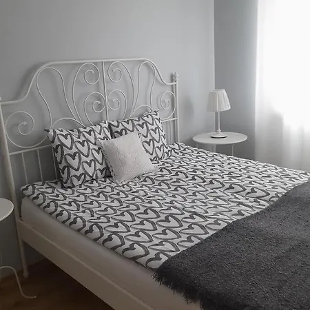 Apartament Na Przylesiu Apartment *