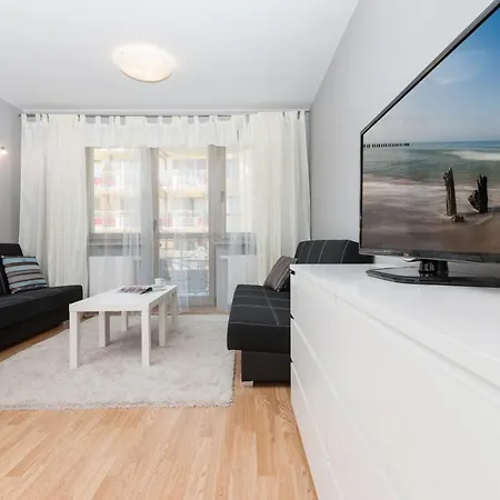 Apartment Swinoujscie Fort By Renters Swinoujscie