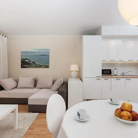 Swinoujscie Fort By Renters Apartment