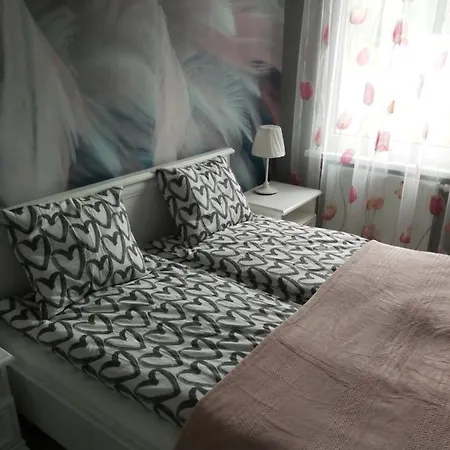 Apartament Marta Apartment *