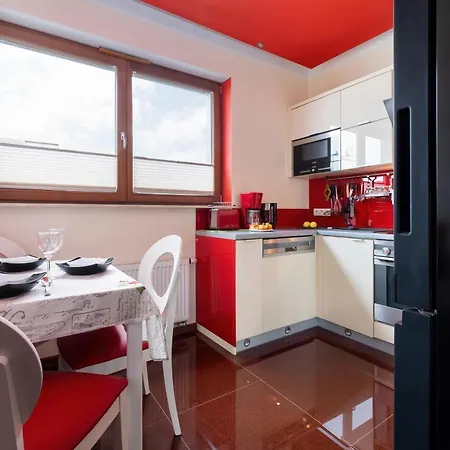 Platan Platan Apartment *