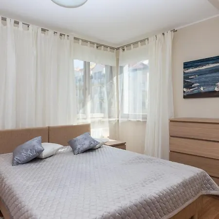 Apartment Zdrojowa By Renters *