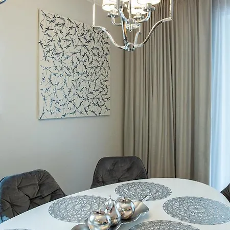 Premium Apartment