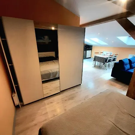 Apartment Apartament Orange Loft