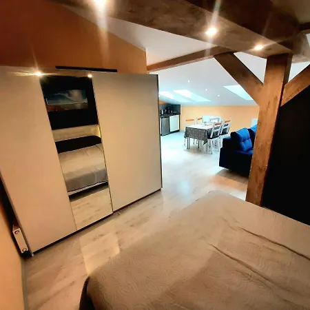 Apartament Orange Loft Apartment Swinoujscie