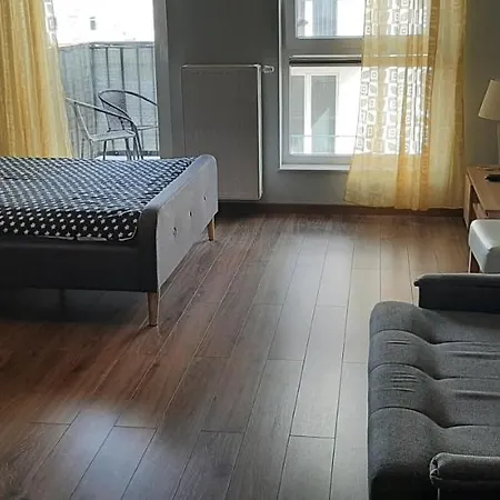 Oskar Apartment