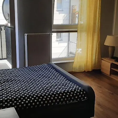 Oskar Apartment *
