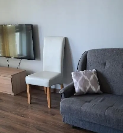 Oskar Apartment *