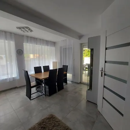 Apartament Z Duzym Tarasem * Swinoujscie