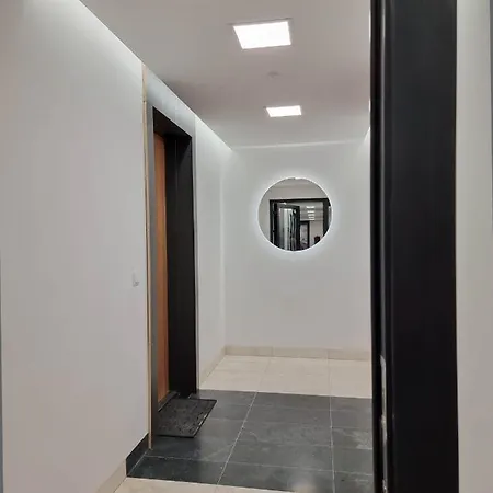 Visit Baltic - Sun Towers -2 Sypialnie - Parking Inklusive Apartment *