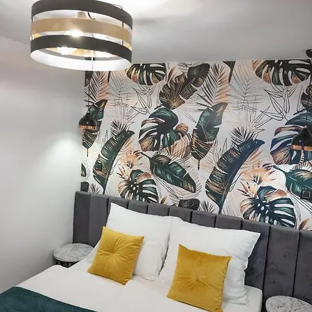 Aparthome Apartment