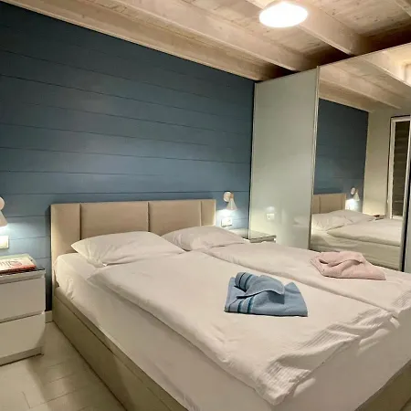 Baltic Waterfront Yacht House Holiday park *