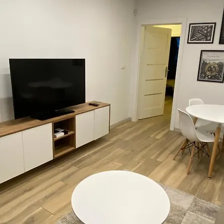 Apartment Platan *