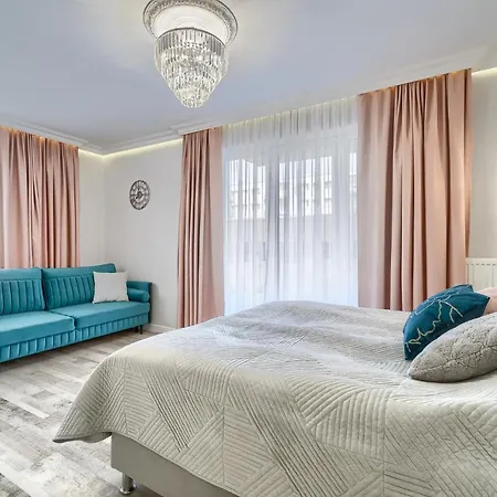Apartment Silver