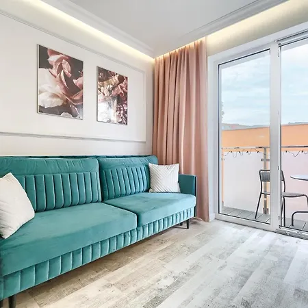 Apartment Silver