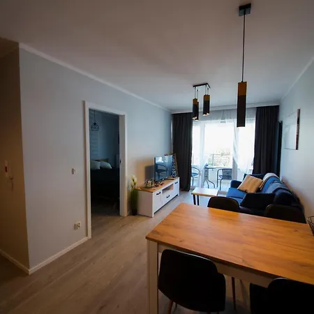 Wyspa Uznam Sun Tower Apartment *