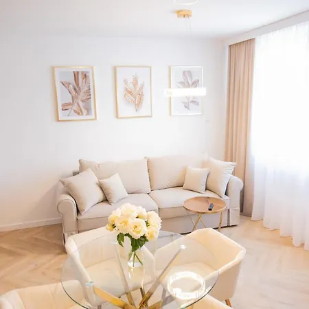 Apartment Aparthome Swinoujscie