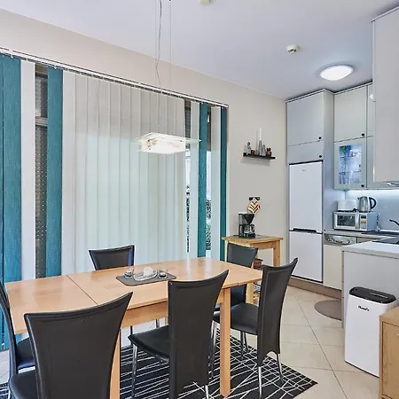 - Marinos Apartment *