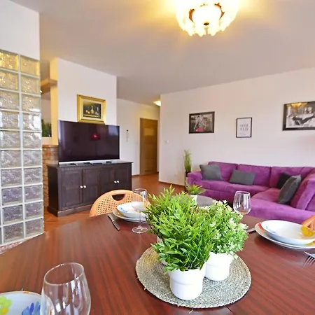 Apartment Concha-apartamenty Bryza-parking