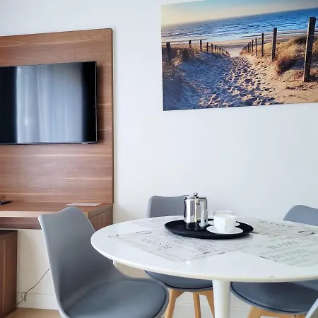 Magnolia Baltic Homestay *