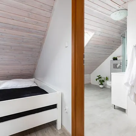 Apartment 4 Pory Roku *