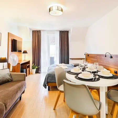 Magnolia Baltic Homestay *