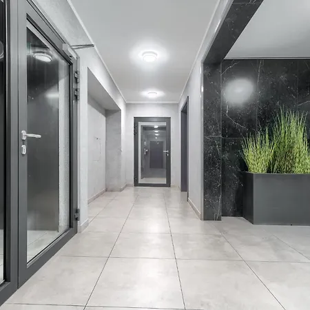 Apartment Silver