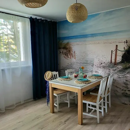 Trzecie Drzwi Po Lewej Apartment