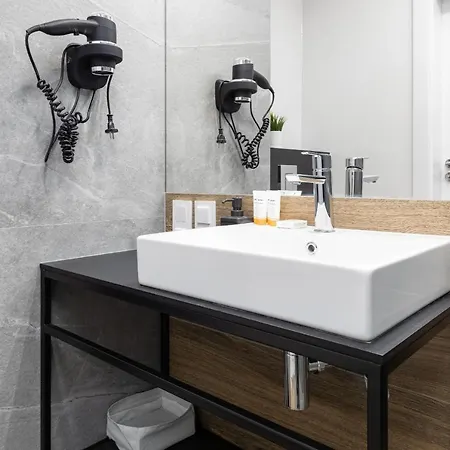 Apartment Sun Towers Lux By Renters Prestige