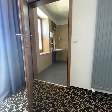 Osrodek Warszawianka Resort *