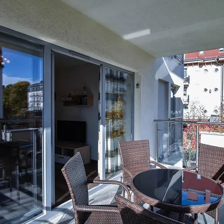 Apartment Na Wyspie - Stella Baltic - Parking
