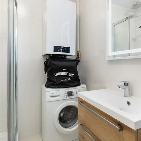 Apartament Black & White Apartment *