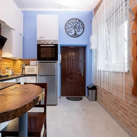 Cosy Studio Bohaterow Wrzesnia By Renters Apartment Swinoujscie