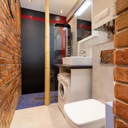 Apartment Cosy Studio Bohaterow Wrzesnia By Renters *