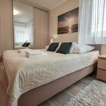 Na Wyspie - Zdrojowa 18 - Z Sypialnia - Parking Apartment