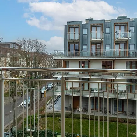 Apartment With Balcony Trentowskiego By Renters Swinoujscie