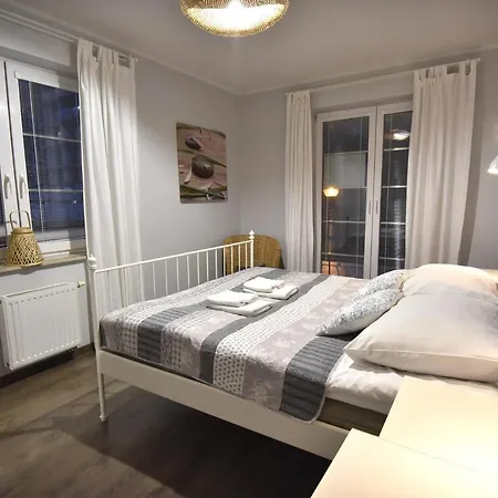 Na Wyspie - Park - Parking Apartment
