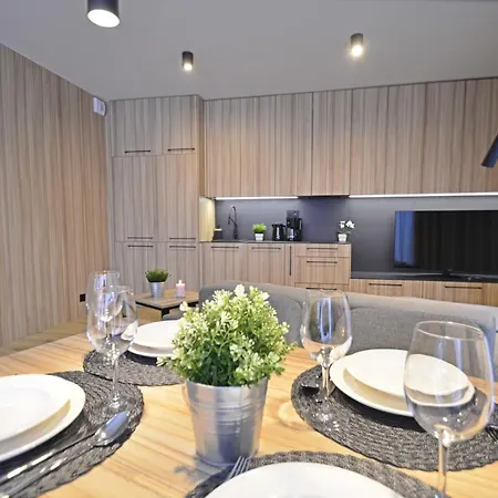 Apartment Bryza - Baltycki - 100m Od Morza - Parking - Komorka Na Rowery