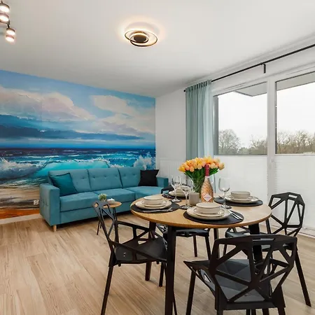 Apartment Square By Renters