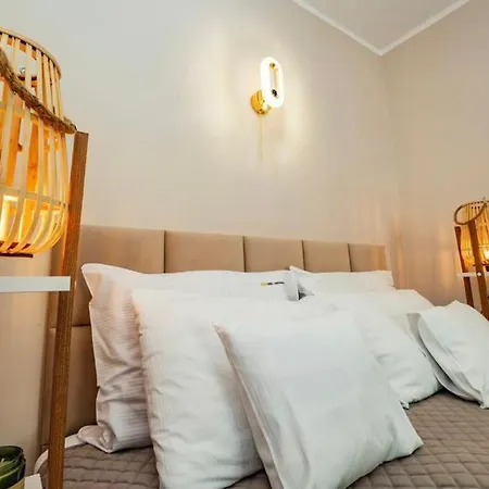 Sun Towers 86 Apartment *