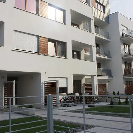 Platan Patio 5- Berry Apartament Świnoujście